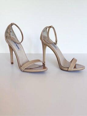 Steve Madden Stecy Patent Nude Heel